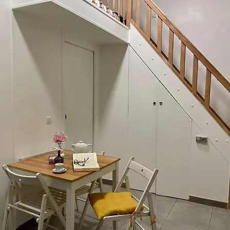 Cozy For 2 In Marais *